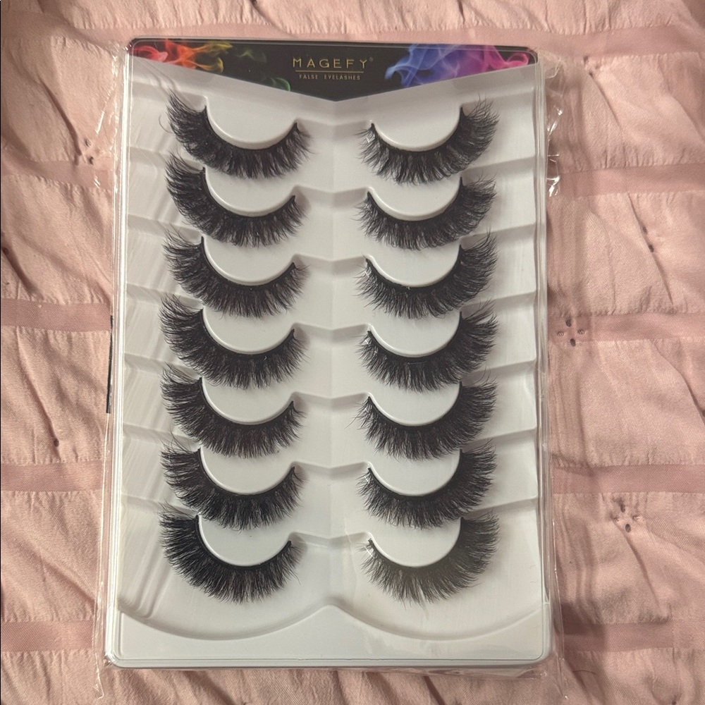Black False Eyelashes Set